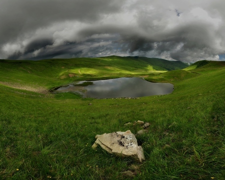 Озеро Апшинець