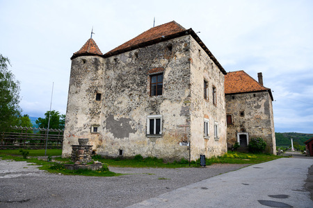 Замок Сент-Міклош (Чинадіївський замок)